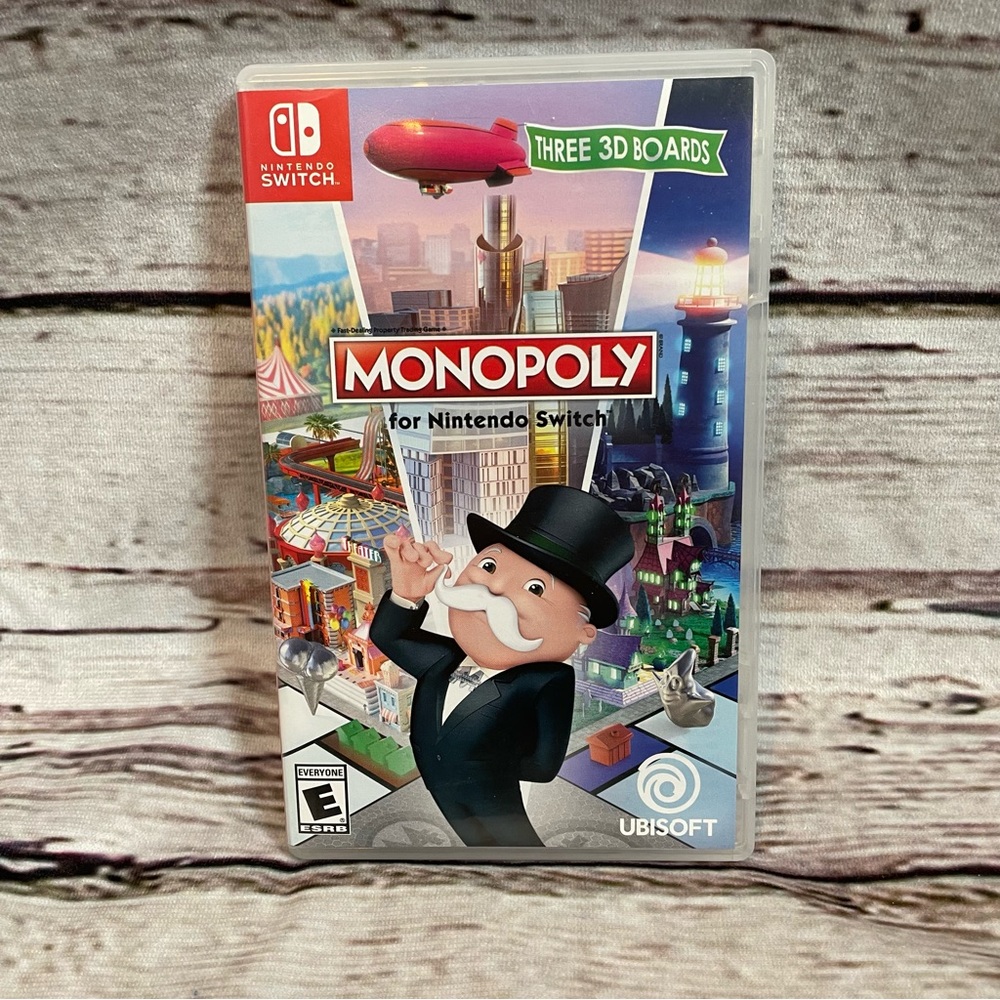 Nintendo Switch Monopoly Game E for Everyone Case & Cartridge in Good Condition